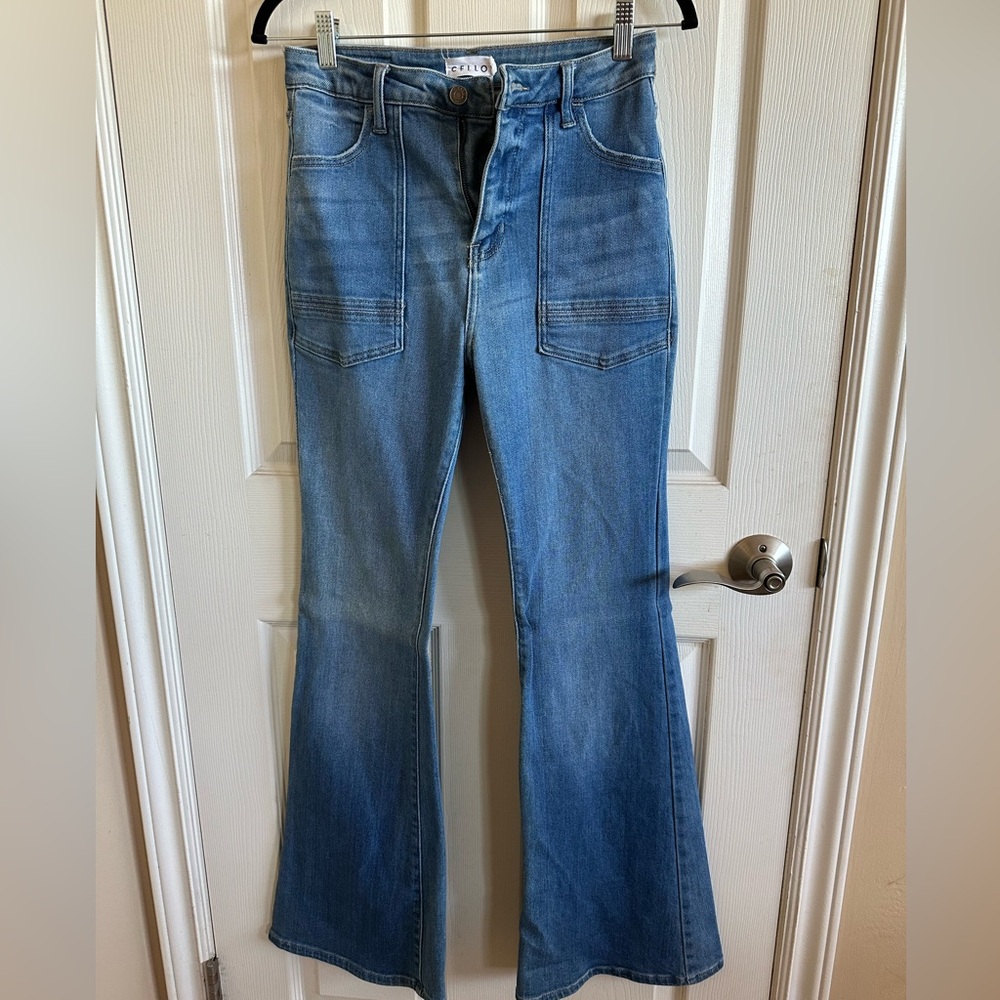 Cello High Waisted Bellbottoms Size 5